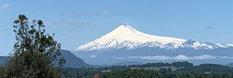 Lot for Sale in the Bahía Panguipulli Condominium