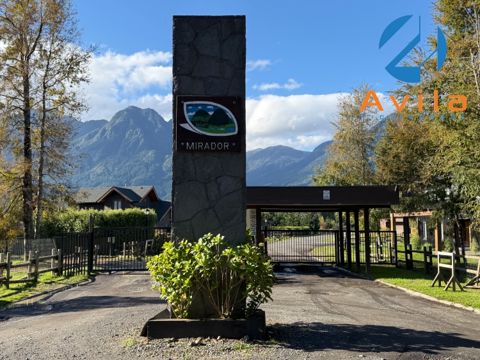 PUCÓN Lote urbanizado 1.000m2 Condominio Mirador de Quelhue Pucón COD.VTIN097