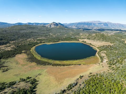 Campo de 850 ha en Mallín Grande
