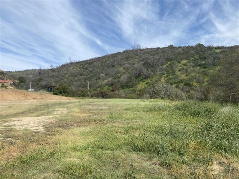 Parcela en Venta en PARCELA DE 20.000 M2 CAMINO EL TORO CURACAVI